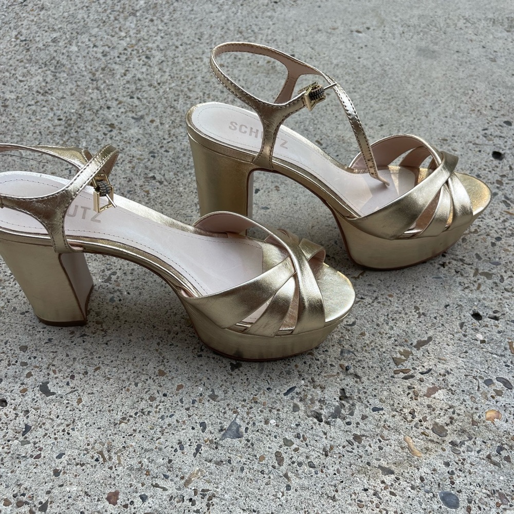 Schutz keefa heels